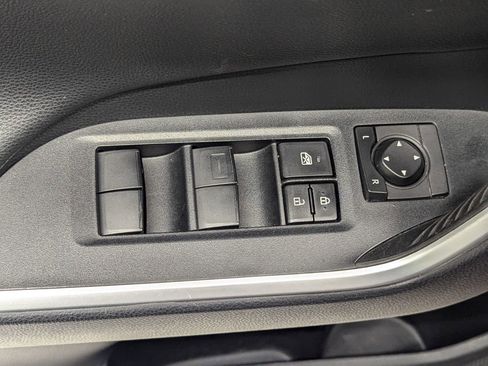 Used 2020 Toyota RAV4 TRD Off-Road image 19