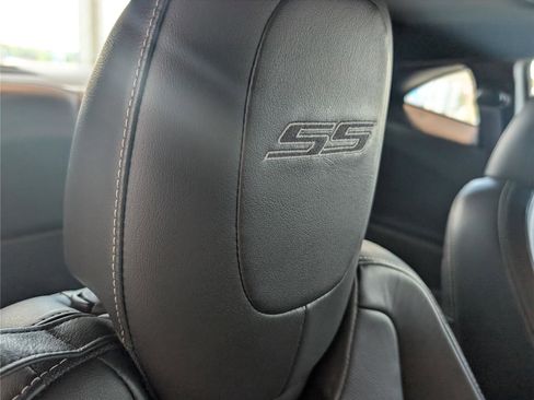 Used 2014 Chevrolet Camaro SS w/ RS Package RWD image 11