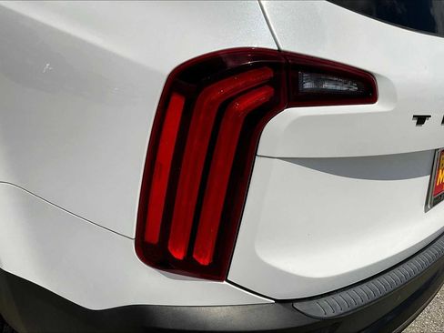 Used 2020 Kia Telluride SX image 25