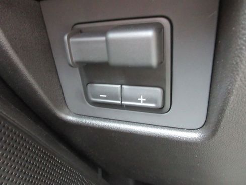 New 2026 GMC Canyon AT4 AWD/4WD image 19