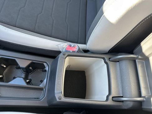 New 2026 Volkswagen Taos SE AWD/4WD image 50