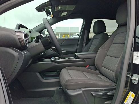 Used 2025 Chevrolet Equinox LT AWD/4WD image 13