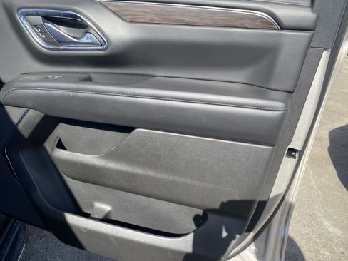 Used 2021 Chevrolet Tahoe LS RWD image 25