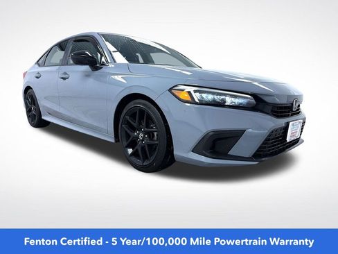 Used 2023 Honda Civic Sport image 1