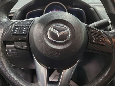 Used 2016 MAZDA MAZDA3 i Sport w/ Preferred Equipment Package image 21