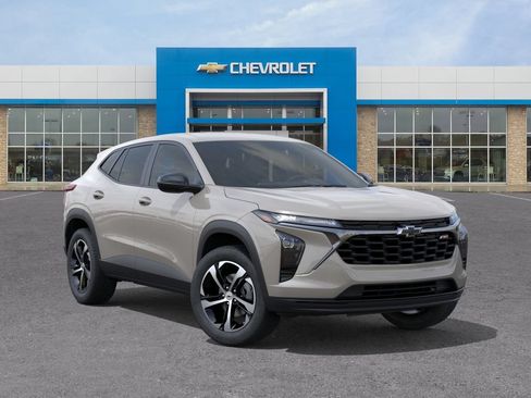 New 2026 Chevrolet Trax RS w/ Driver Confidence Package FWD image 7