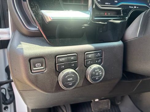 Used 2024 Chevrolet Silverado 1500 LTZ w/ Z71 Off-Road Package AWD/4WD image 25
