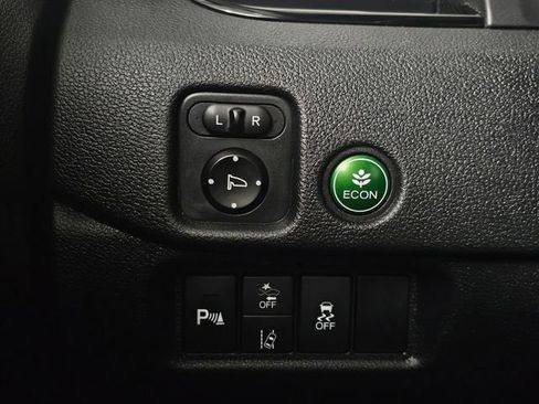 Used 2021 Honda Pilot Touring image 39