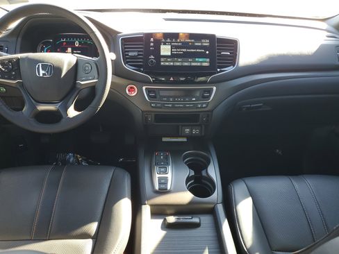 Used 2022 Honda Pilot TrailSport image 12