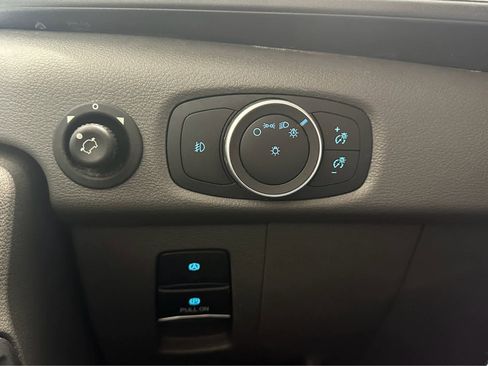 Used 2024 Ford Transit 250 Low Roof w/ Exterior Upgrade Package image 17