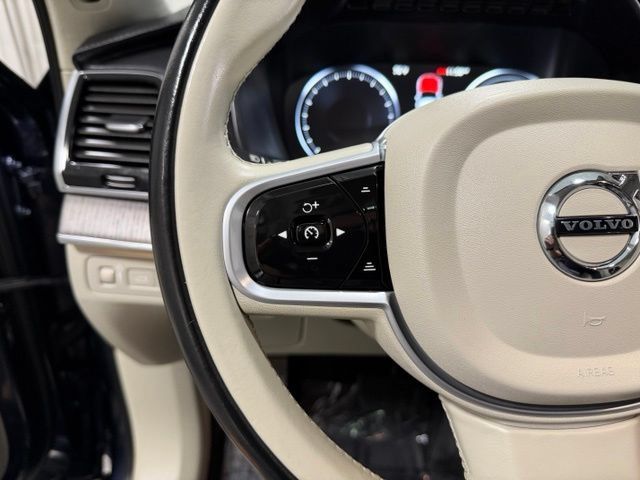 Used 2022 Volvo XC90 T8 Inscription AWD/4WD image 17