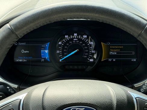 Used 2019 Ford Edge Titanium w/ Equipment Group 301A AWD/4WD image 20