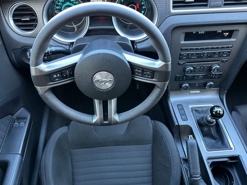 Used 2013 Ford Mustang Boss 302 w/ Boss 302 Accessory Pkg RWD image 16