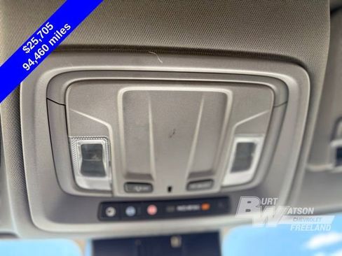 Used 2022 Chevrolet Silverado 1500 LT AWD/4WD image 25