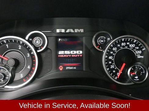 Used 2022 RAM 2500 Big Horn w/ Level 1 Equipment Group image 17