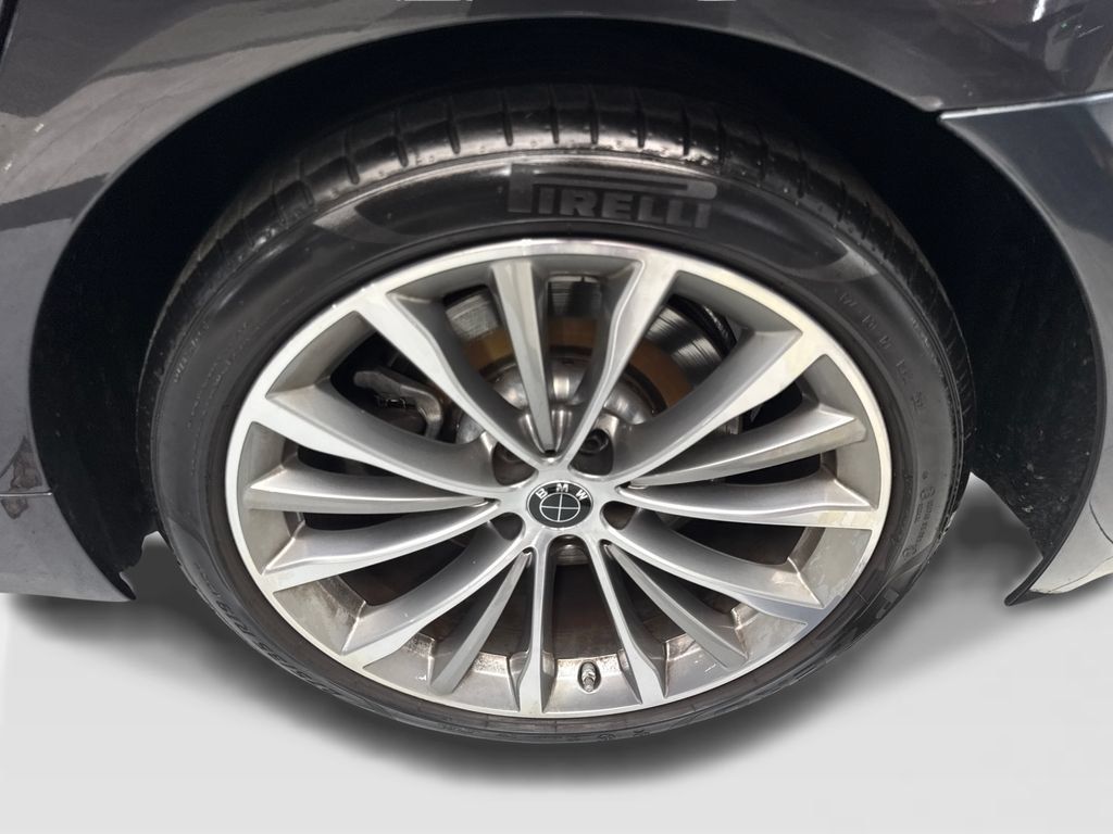Used 2022 BMW 540i w/ Executive Package RWD image 86