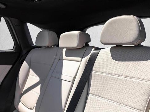 Certified 2026 Mercedes-Benz GLC 300 4MATIC image 23