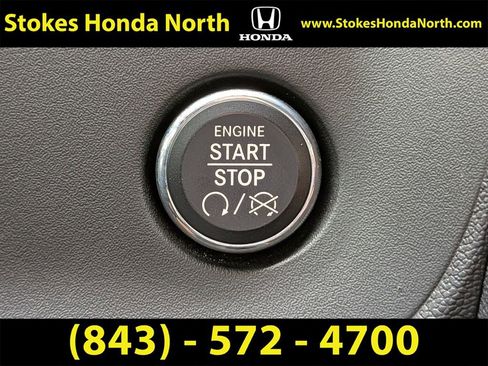 Used 2013 Dodge Challenger SXT w/ Sound Group RWD image 28