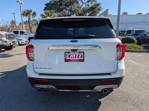 Used 2022 Ford Explorer Platinum w/ Equipment Group 601A image 5