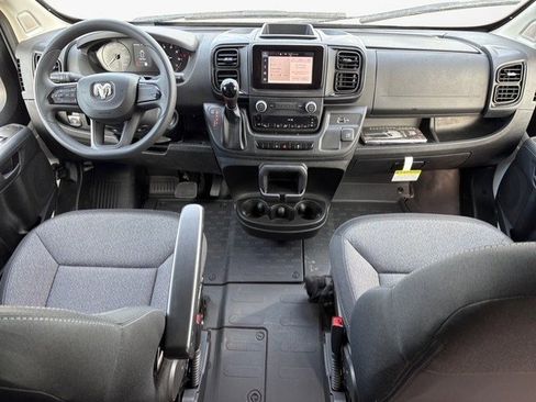 Used 2024 RAM ProMaster 2500 w/ Storage Group image 7