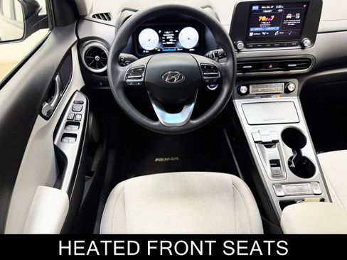 Used 2023 Hyundai Kona SE image 2