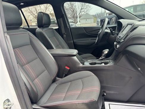 Used 2023 Chevrolet Equinox RS image 32