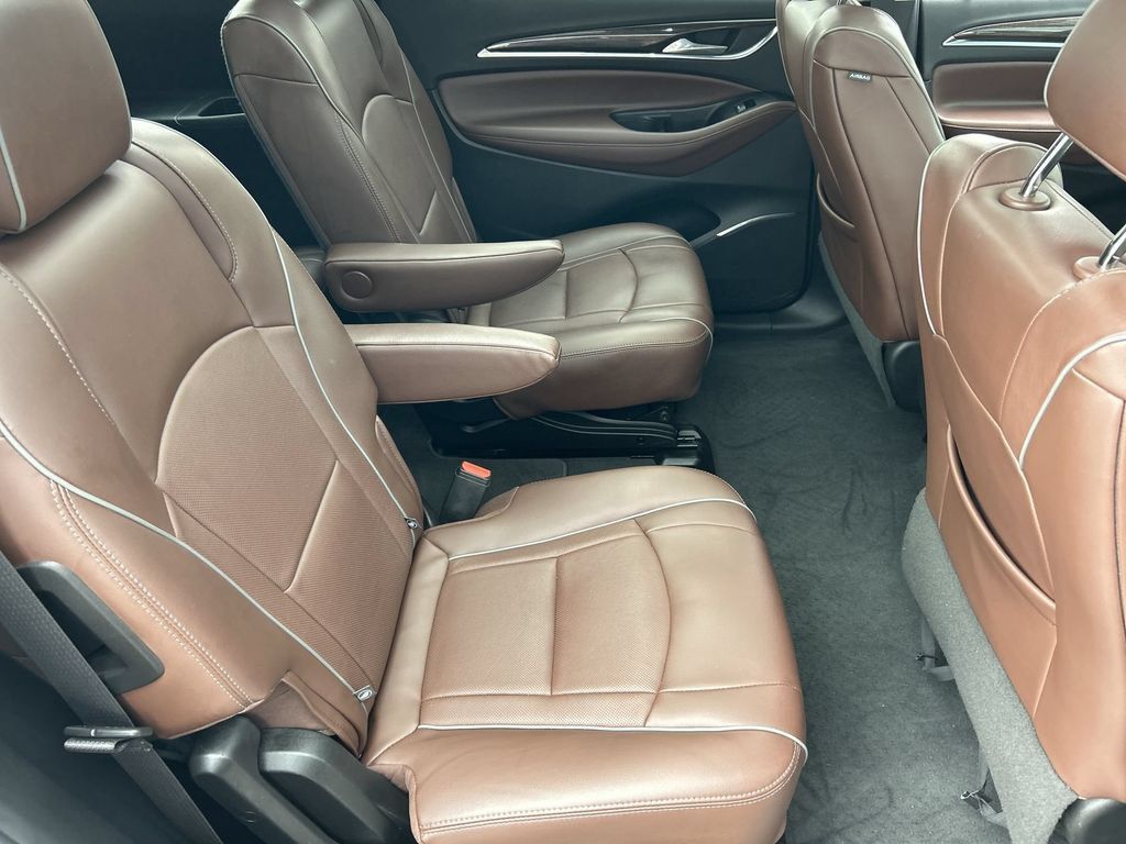 Used 2020 Buick Enclave Avenir w/ Avenir Technology Package FWD image 28