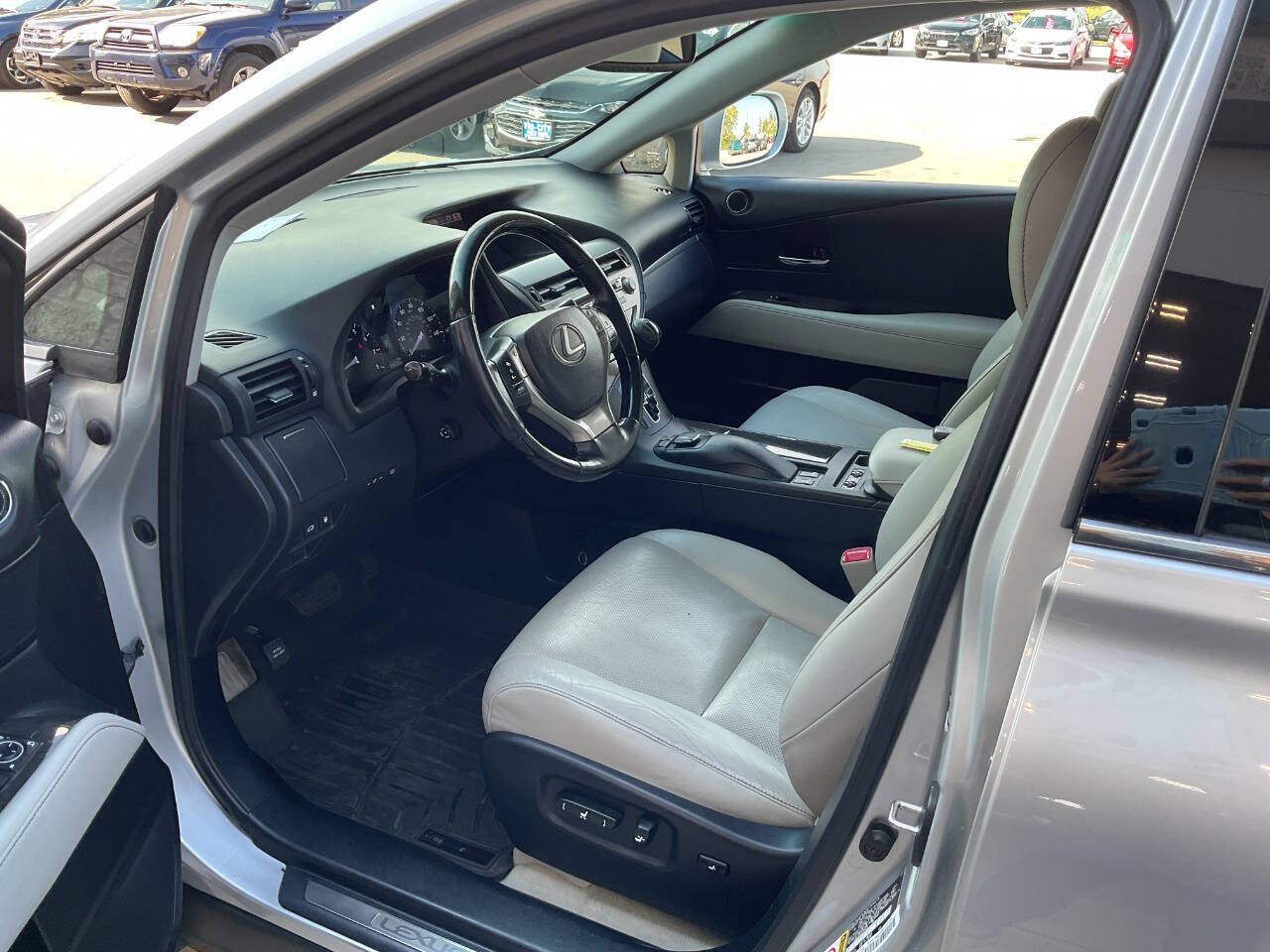 Used 2013 Lexus RX 350 AWD w/ Navigation Pkg image 14