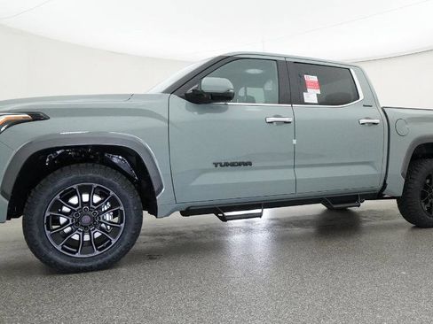 New 2026 Toyota Tundra Limited AWD/4WD image 30