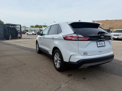 Used 2024 Ford Edge SEL AWD/4WD image 6