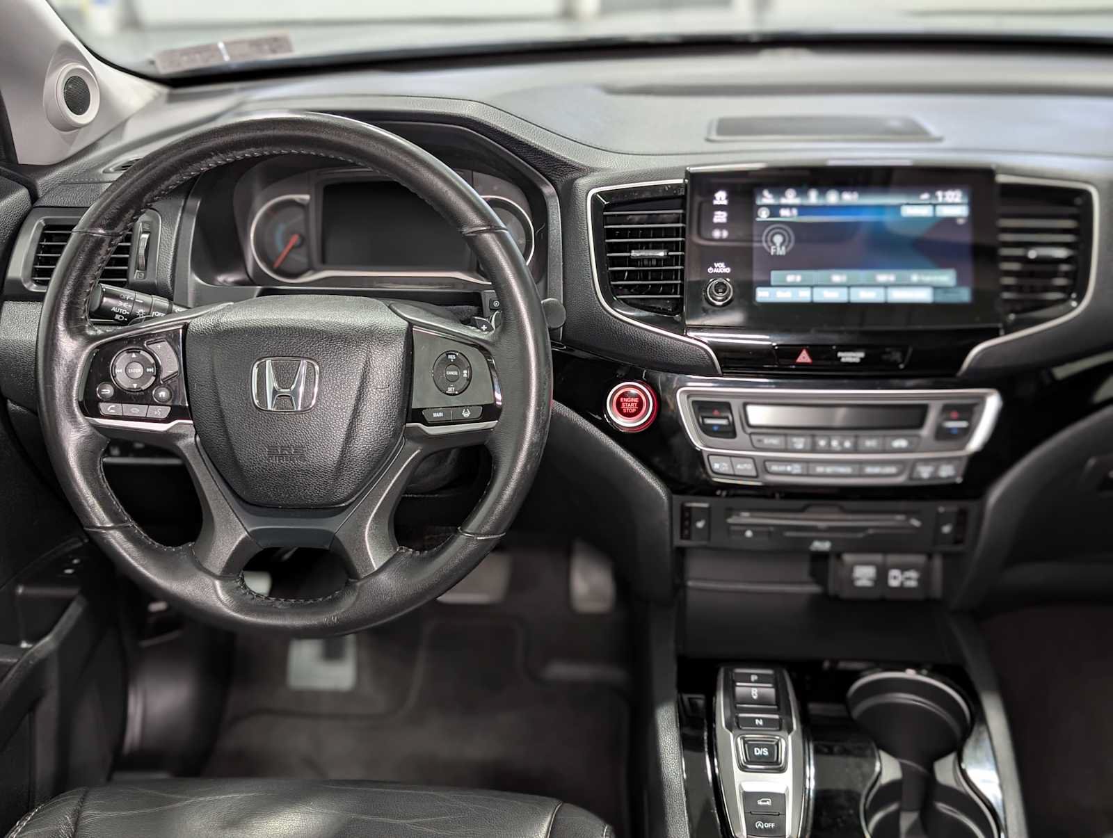 Used 2020 Honda Pilot Touring image 5
