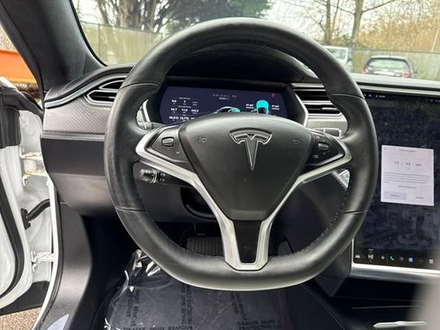 Used 2018 Tesla Model S 75D image 18
