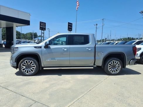 New 2026 GMC Sierra 1500 Denali Ultimate AWD/4WD image 4