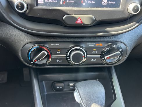 Certified 2023 Kia Soul LX image 28
