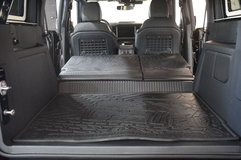 Used 2025 Ford Bronco Badlands AWD/4WD image 71