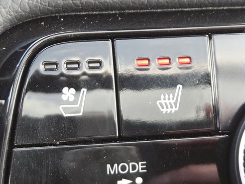 New 2026 Honda Pilot Black Edition image 9