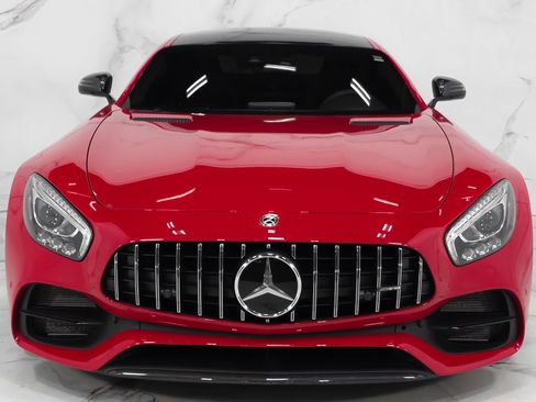Used 2018 Mercedes-Benz AMG GT C image 8