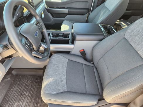 New 2026 Ford F250 XLT w/ FX4 Off-Road Package image 13