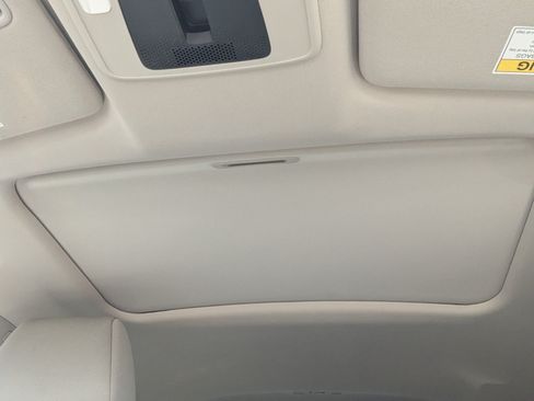 Used 2022 Honda Civic EX image 12
