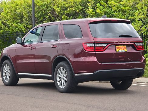 Used 2017 Dodge Durango SXT w/ 3rd Row Seating Group AWD/4WD image 6