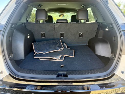 Used 2026 GMC Terrain AT4 image 15