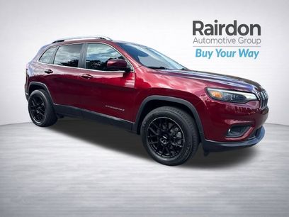 Used 2019 Jeep Cherokee Latitude Plus w/ Comfort/Convenience Group