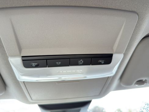 New 2025 Nissan Sentra SV image 22