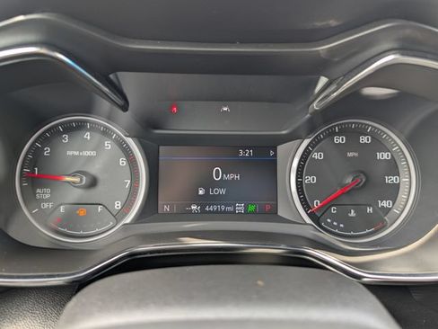 Used 2023 Chevrolet TrailBlazer ACTIV w/ Sun and Liftgate Package AWD/4WD image 22