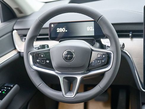 New 2026 Volvo EX90 Plus AWD/4WD image 30