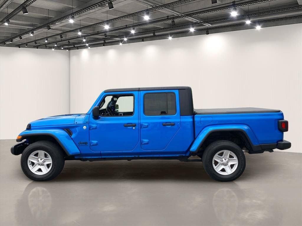 Used 2021 Jeep Gladiator Sport AWD/4WD image 4