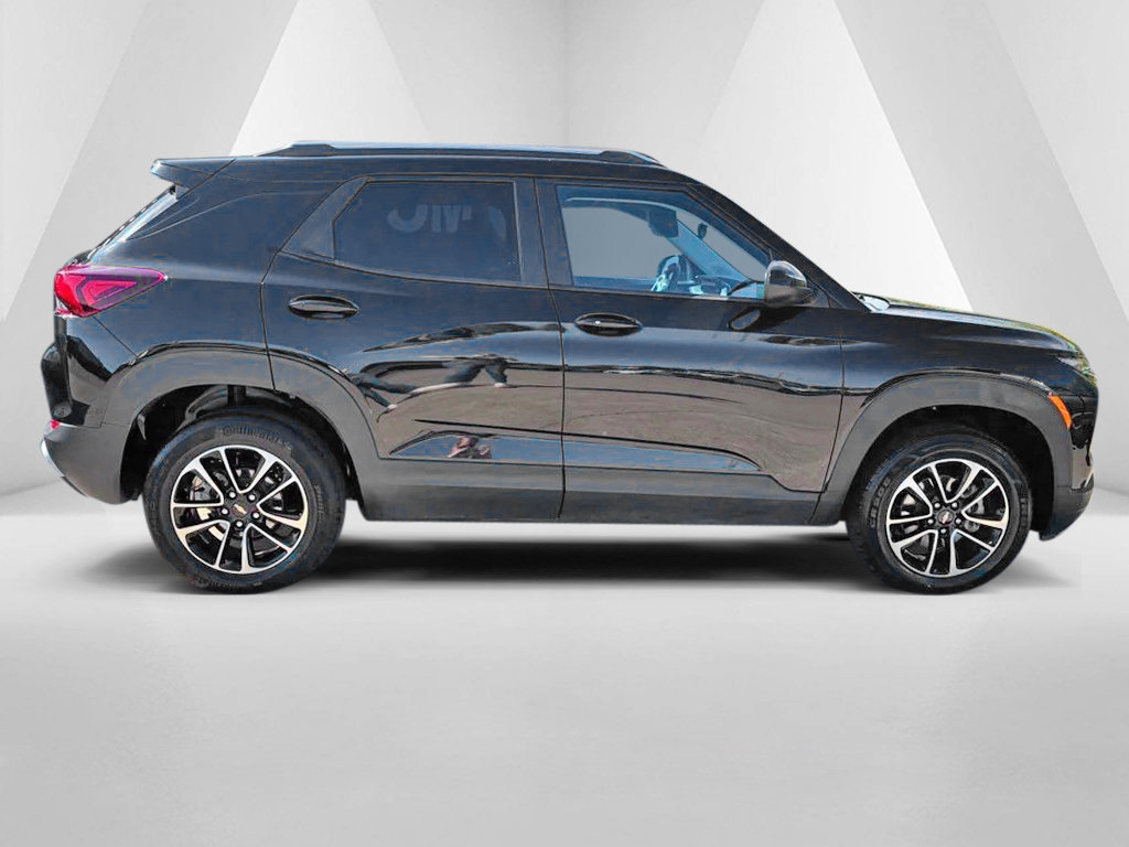 Used 2025 Chevrolet TrailBlazer LT AWD/4WD image 8
