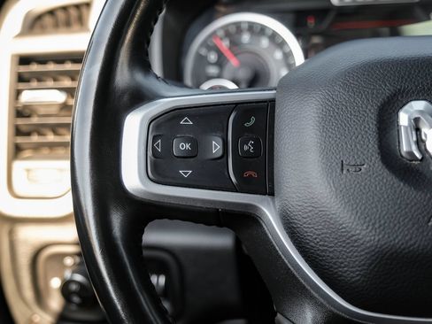 Used 2022 RAM 1500 Big Horn AWD/4WD image 13