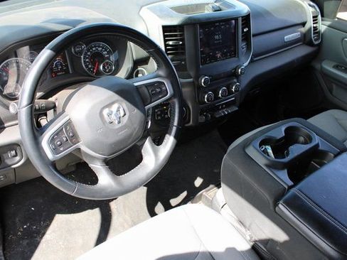 Used 2021 RAM 1500 Big Horn AWD/4WD image 2