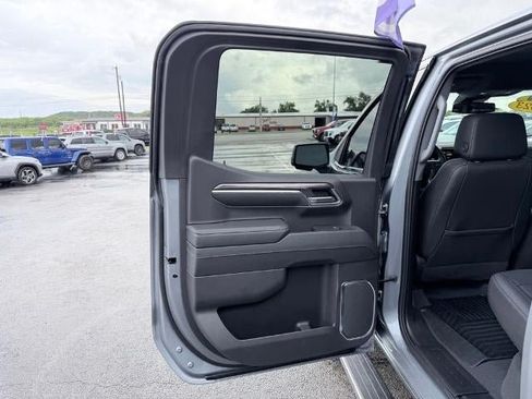 Used 2023 Chevrolet Silverado 1500 LTZ w/ LPO, Dark Essentials Package AWD/4WD image 10
